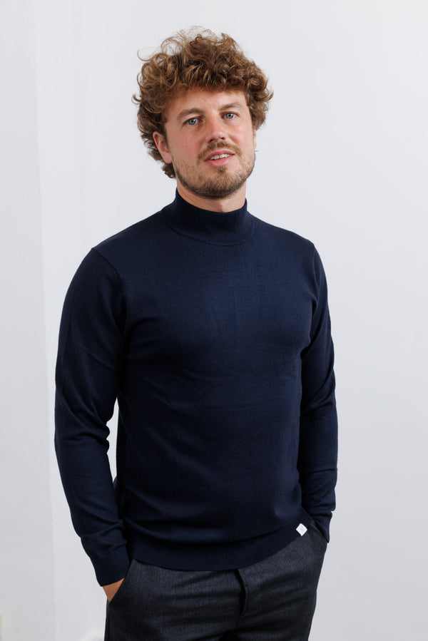 Nowadays Turtleneck Sweater Sky Captain