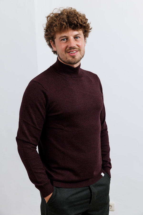 Nowadays Turtleneck Sweater Winetasting